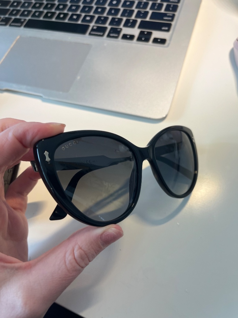 Gucci Sunglasses - Picture 3 of 8